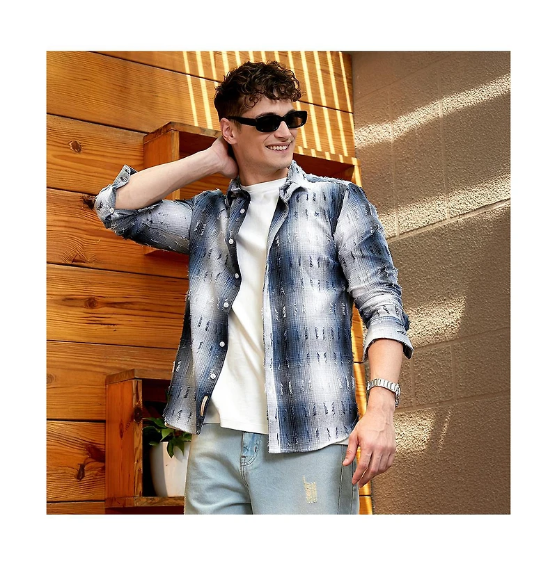 Campus Sutra Men's Navy Blue & Ivory White Distressed-Check Shirt