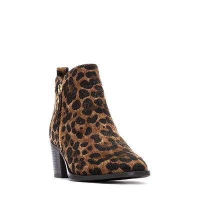 Xti Women's Suede Heeled Ankle Booties