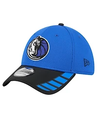 New Era Men's Blue Dallas Mavericks Visor Hit 39THIRTY Flex Hat
