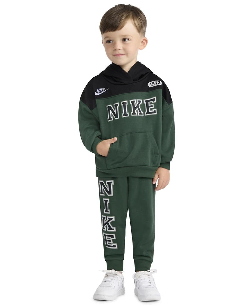 Nike Toddler Boys 2-Piece Sportswear P.e. Blocked Pullover and Pant Set