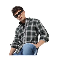 Campus Sutra Men's Green Checkered Regular Fit Casual Shirt