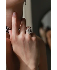 Retro Chic Black Royal Ballet Ring