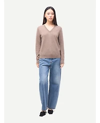 Gobi Cashmere Women's Timeless V-Neck Sweater