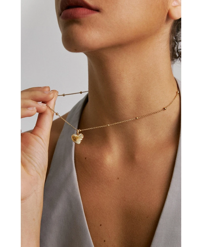 Retro Chic Shell Love Necklace