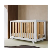 Storkcraft Beckett 3-in-1 Convertible Crib (White)