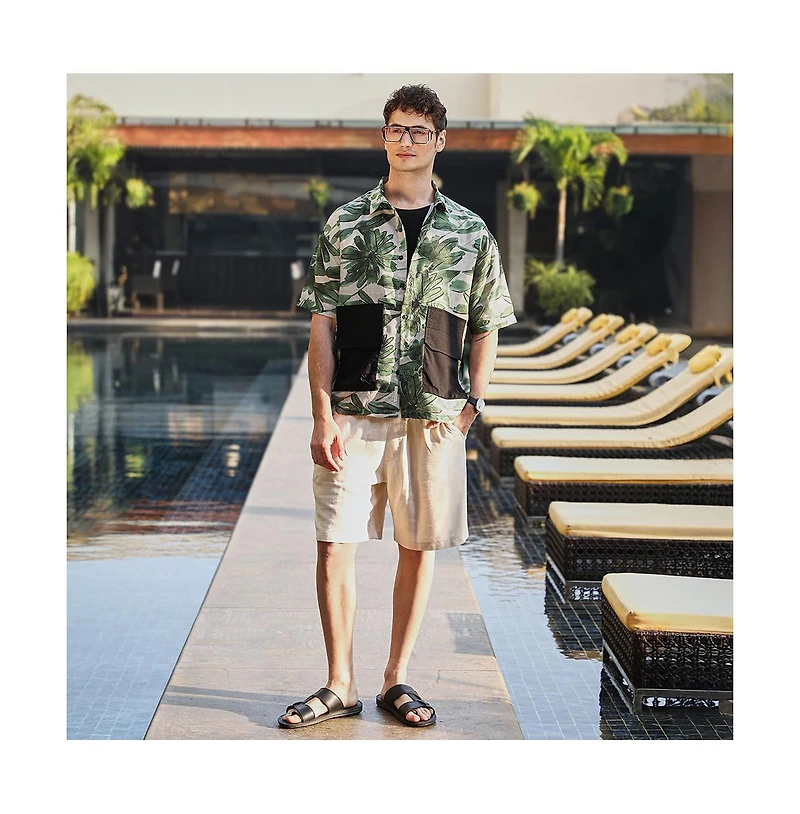 Campus Sutra Men's Jungle Green & Ivory White Flora-Stroke Oversized Shirt