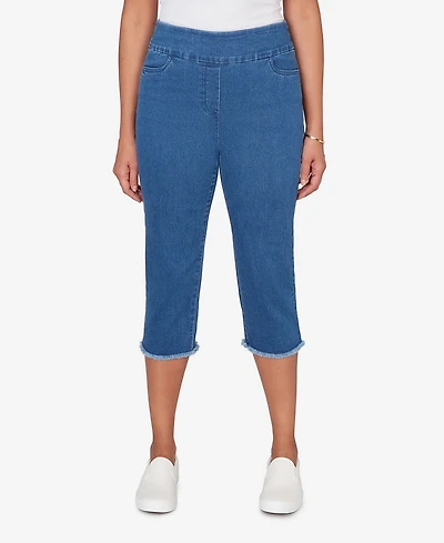 Alfred Dunner Petite Classic Super Stretch Denim Fringe Capri Pants