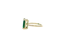 Rivka Friedman Kelly Green Cz Solitaire Ring with Pave Band