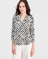 Anne Klein Essentials Petite Printed V Neck 3 4 Sleeve Top