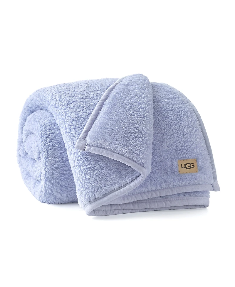 Ugg Classic UGGfluff Throw, 50" x 70"