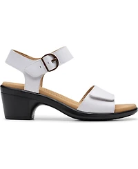 Clarks Women's Emily2 Amanda Round Toe Sandals