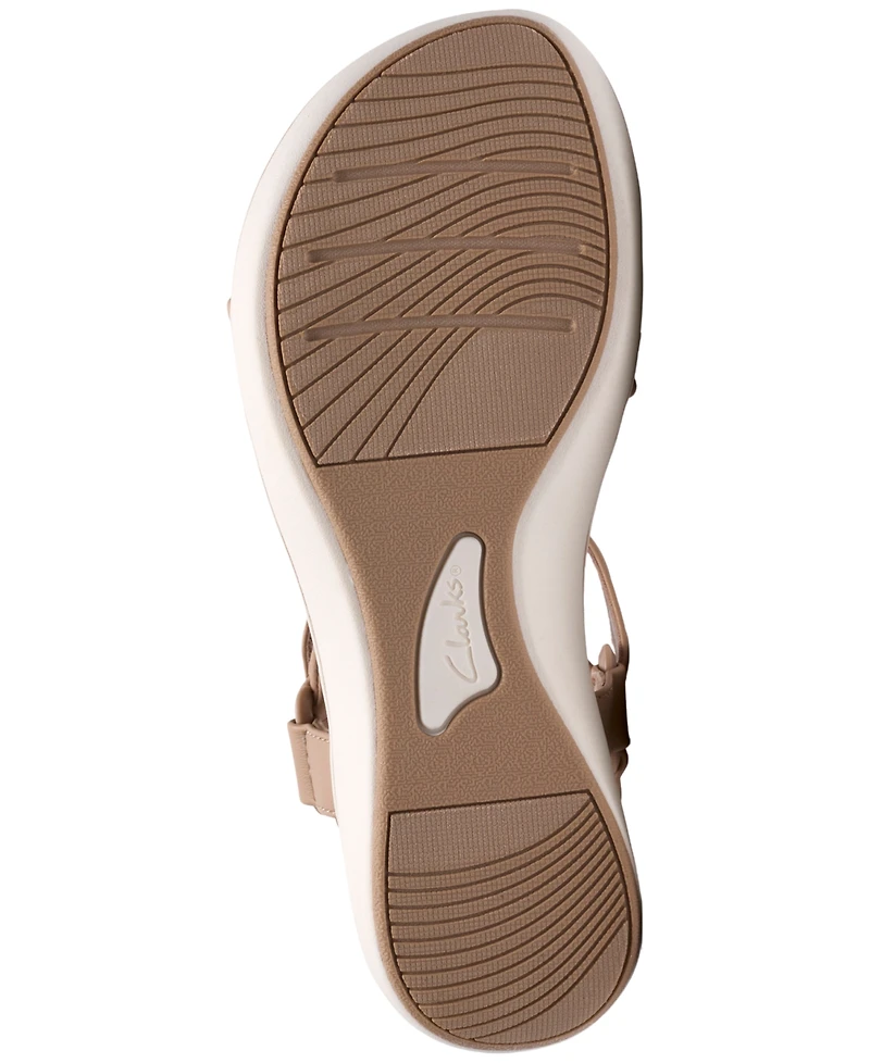 Clarks Women's Cloudsteppers Round toe Wedge Sandals