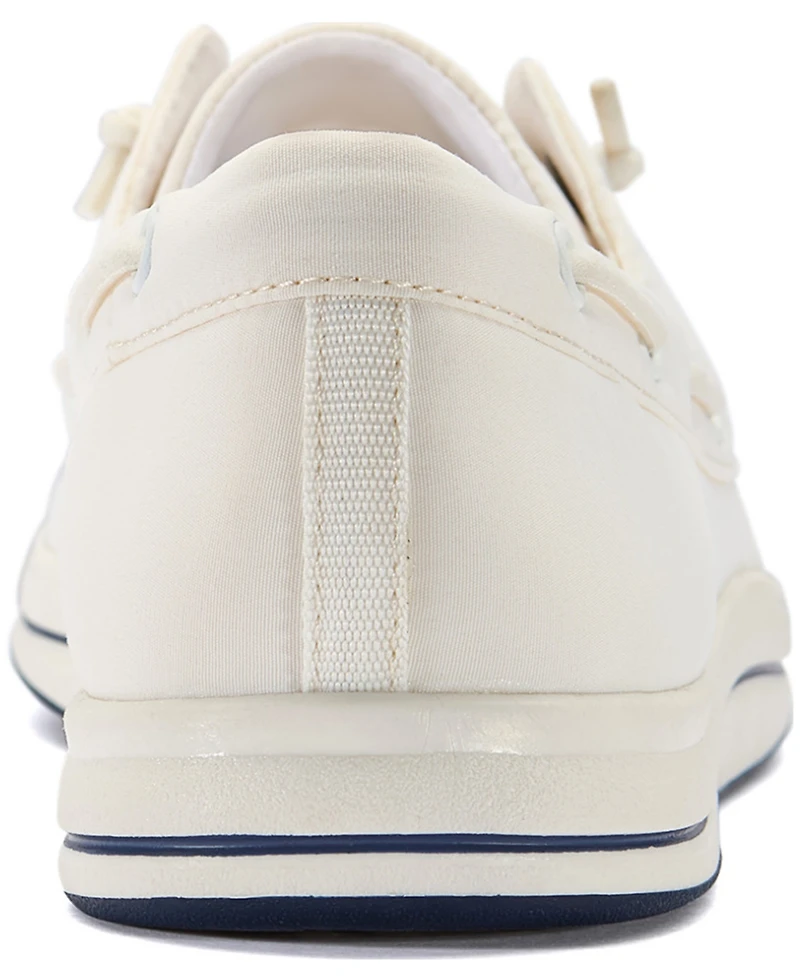 Clarks Women's Breeze Round Toe Boat Flats