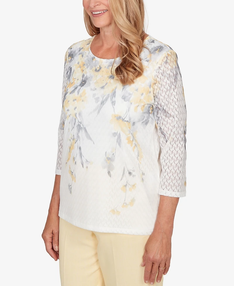 Alfred Dunner Petite Al Fresco Textured Floral Crew Neck Top