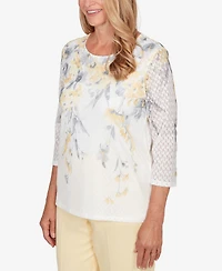 Alfred Dunner Petite Al Fresco Textured Floral Crew Neck Top