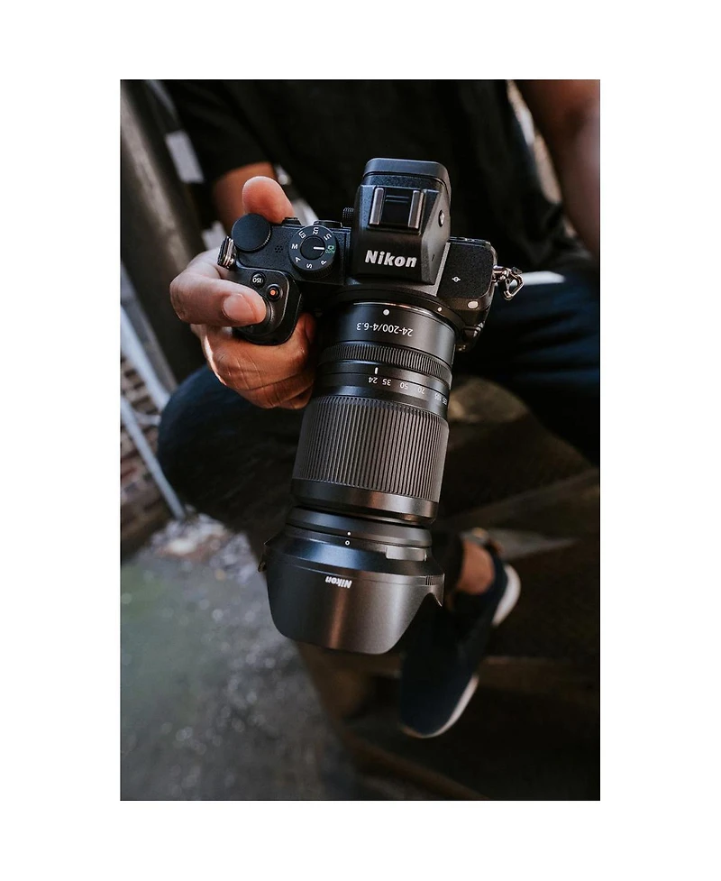 Nikon Z5 Full Frame Mirrorless Camera with Nikkor Z 24-200mm f/4-6.3 Vr Zoom Lens - Bundle with Nikon Mb-N10 Multi Battery Power Pack