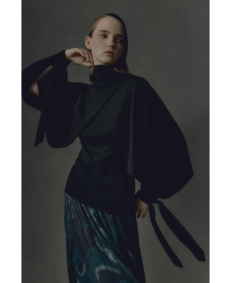 Leem Women's Layered Butterfly Sleeve Knitted Sweater