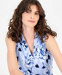 Anne Klein Women's Triple-Pleat V-Neck Sleeveless Top, Regular & Petite