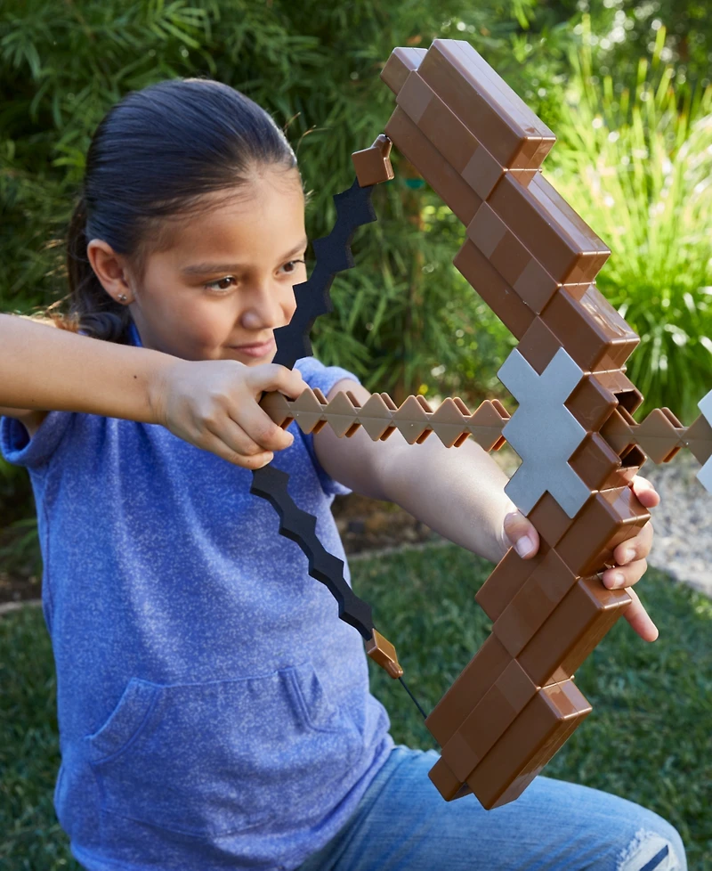 Minecraft Ultimate Bow and Arrow Role-Play Toy