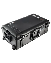 Pelican 1615TP Air Wheeled Check-In Case with TrekPak Divider System, Black