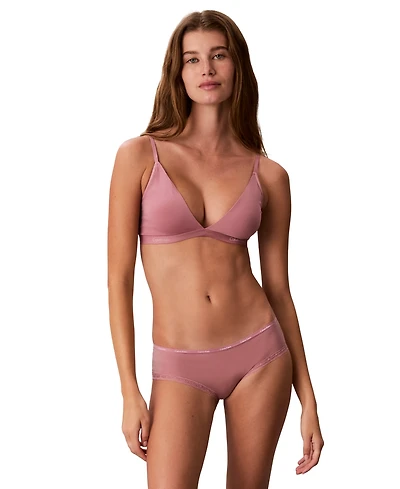Calvin Klein Women's Form To Body Lightly Lined Triangle Bralette QF6758