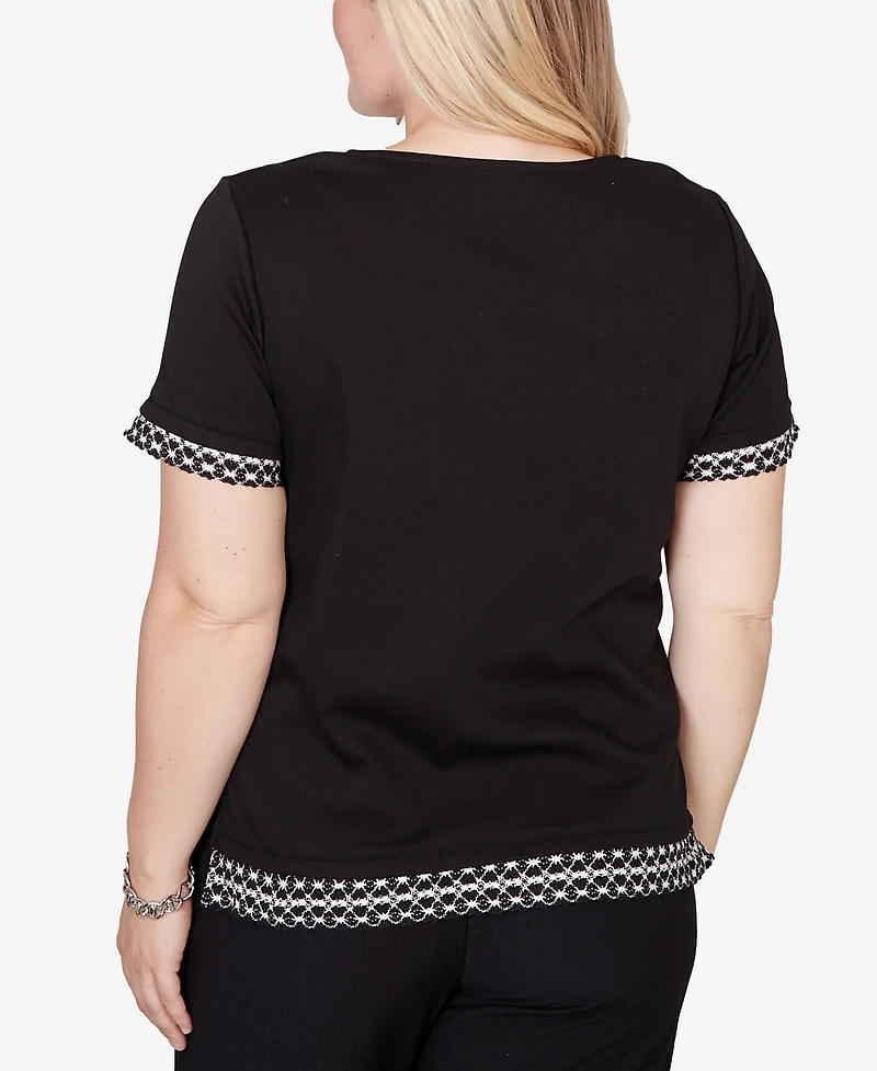 Alfred Dunner Petite Crowd Pleaser Flower Sequin Lace Border T-shirt