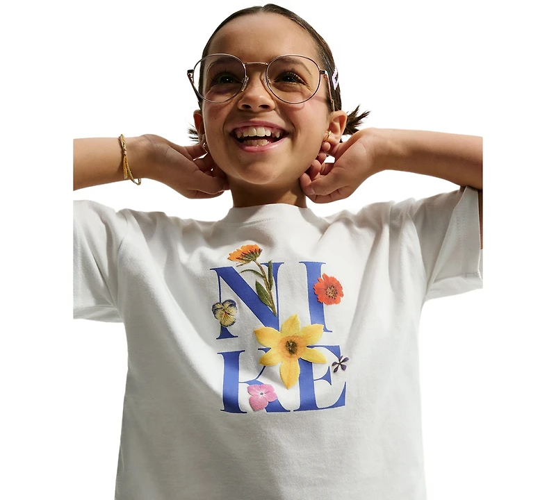 Nike Girls' 7-16 Sportswear Boxy T-Shirt