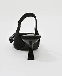 Berness Womens Calliope Asymmetrical Bow Kitten Heels