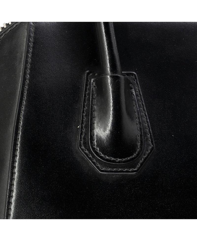 Pre-Owned Givenchy Small Antigona Bag Glazed Leather