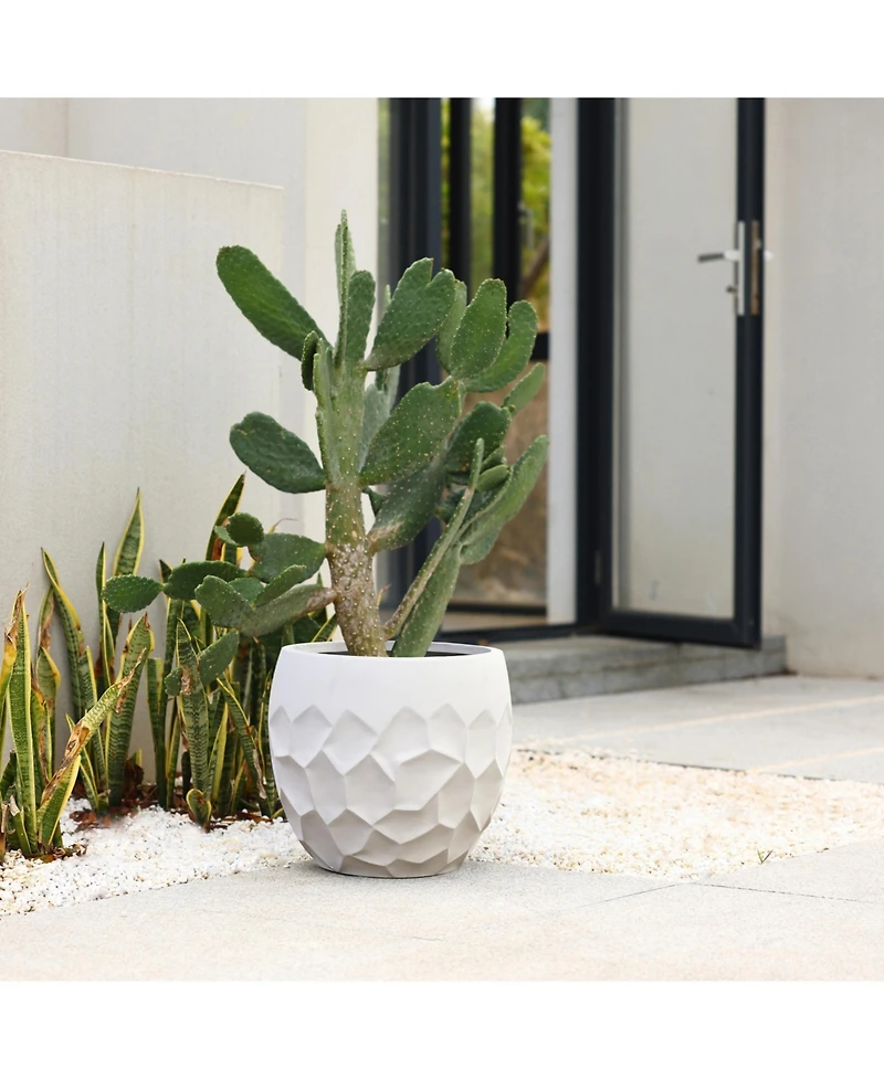 LuxenHome 14.6-Inch Round White Geometric MgO Planter