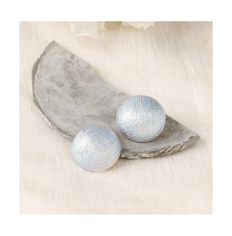 Sohi Women's Ribbed Stud Earrings