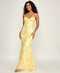 B Darlin Juniors' Floral Lace Sweetheart Neck Gown