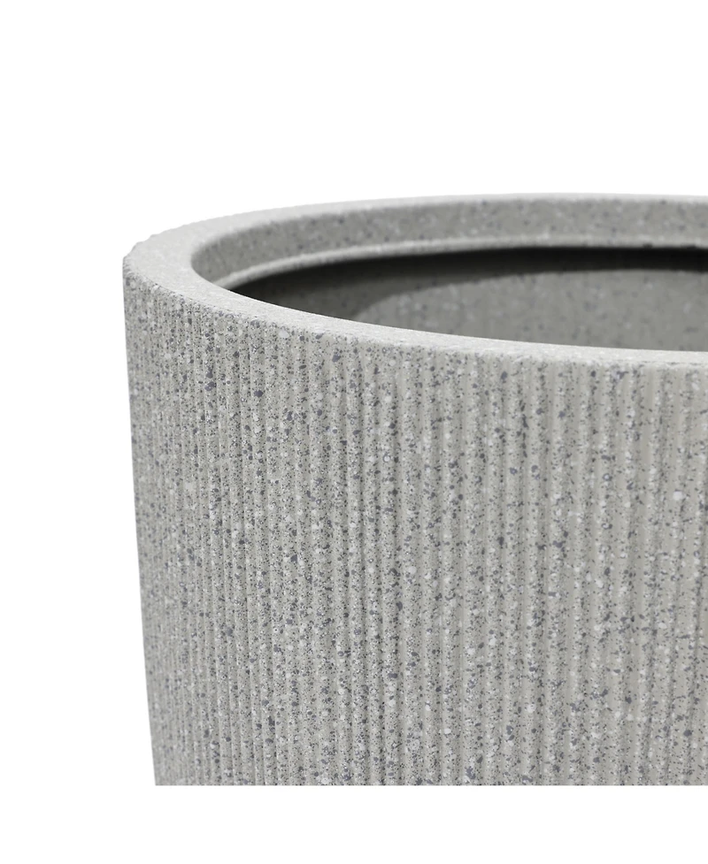 LuxenHome 2-Piece Tapered Round Plastic Planters Set