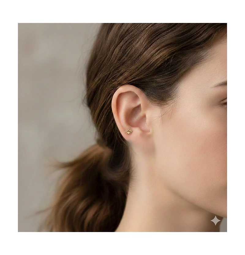 Curata Jewelry Solid 14k Yellow Gold 18G Polished Lotus Flower Cartilage Labret Flat-back Piercing