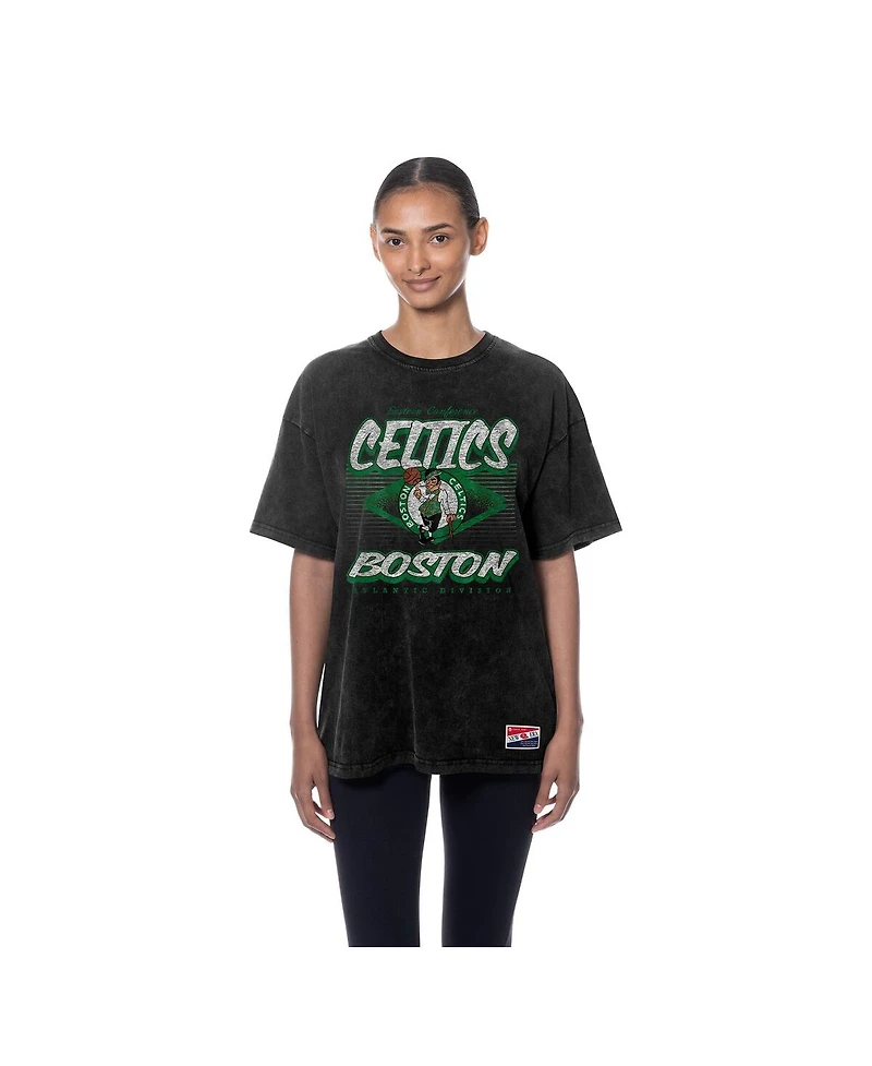 New Era Women's Black Boston Celtics Throwback Mineral Wash Oversized T-Shirt