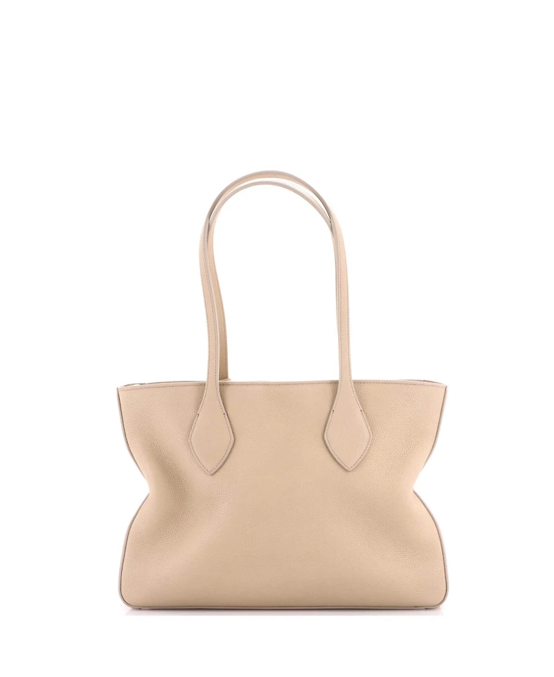 Pre-Owned Salvatore Ferragamo Medium Fold Side Star Tote Leather