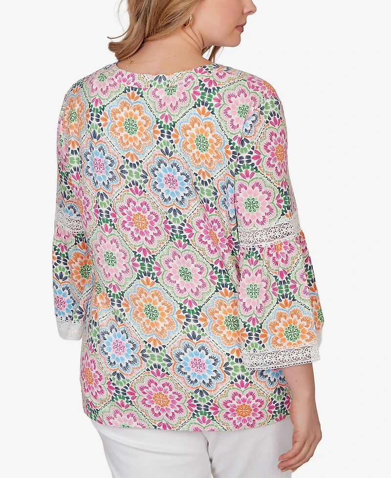 Ruby Rd. Plus Medallion Print Lace Detail Knit Top