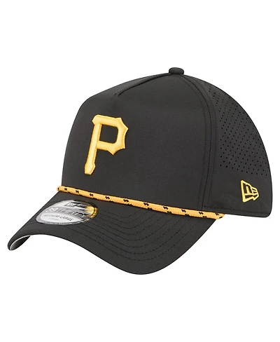 New Era Men's Black Pittsburgh Pirates 39THIRTY A-Frame Perforated Flex Hat