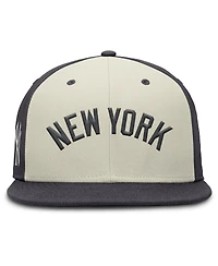 Nike Men's Cream New York Yankees Dri-fit True Fitted Hat