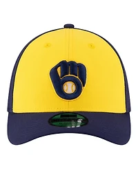 New Era Men's Gold/Navy Milwaukee Brewers Player Replica 39THIRTY M-Crown Flex Hat