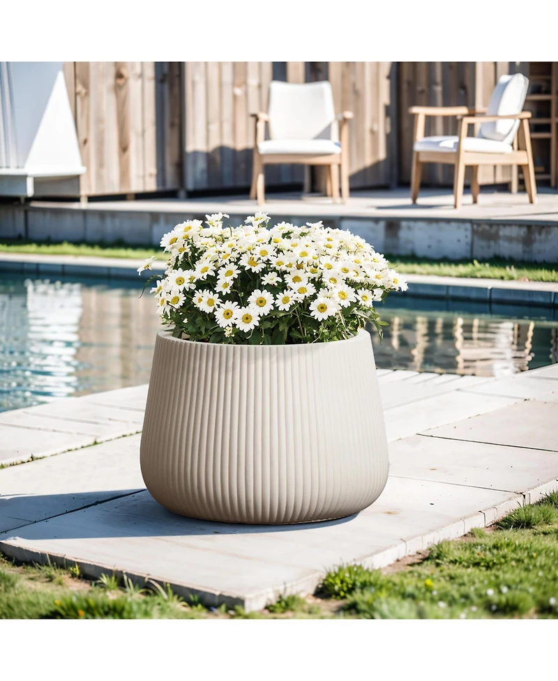 LuxenHome Off Ribbed 15.55-Inch Round Planter