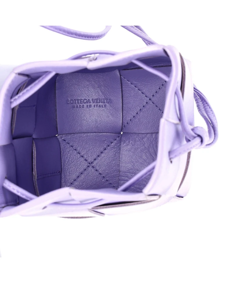 Pre-Owned Bottega Veneta Mini Cassette Bucket Bag Maxi Intrecciato Leather