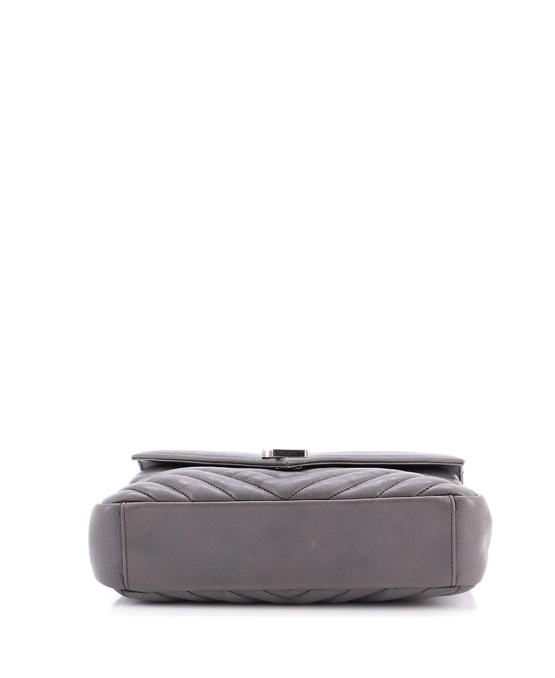 Pre-Owned Saint Laurent Medium Classic Monogram College Bag Matelasse Chevron Leather