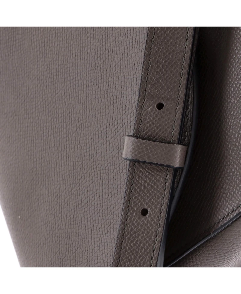 Pre-Owned Celine Medium Trotteur Crossbody Bag Grainy Leather