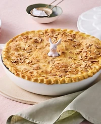 Le Creuset Stoneware 3.6" Bunny Pie Vent