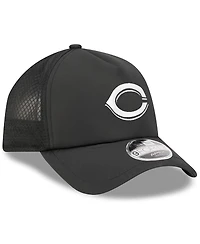 New Era Men's Cincinnati Reds 2026 Batting Practice Apex 9FORTY Adjustable Trucker Hat