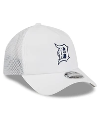 New Era Men's White Detroit Tigers 2026 Batting Practice Apex 9FORTY Adjustable Trucker Hat