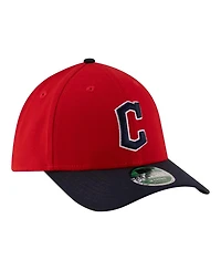 New Era Men's Red Cleveland Guardians Player Replica 39THIRTY M-Crown Flex Hat