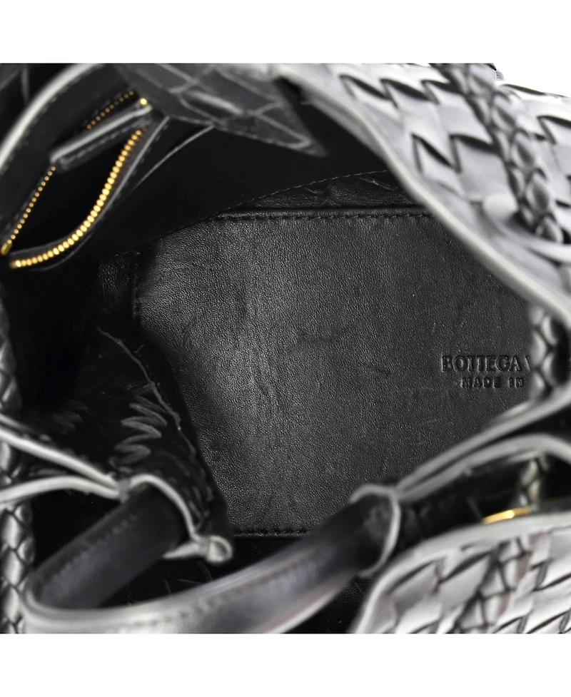 Pre-Owned Bottega Veneta Small Andiamo Top Handle Bag Intrecciato Nappa