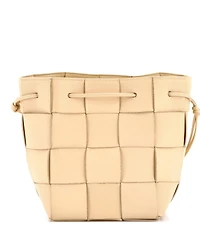 Pre-Owned Bottega Veneta Small Cassette Bucket Bag Maxi Intrecciato Leather